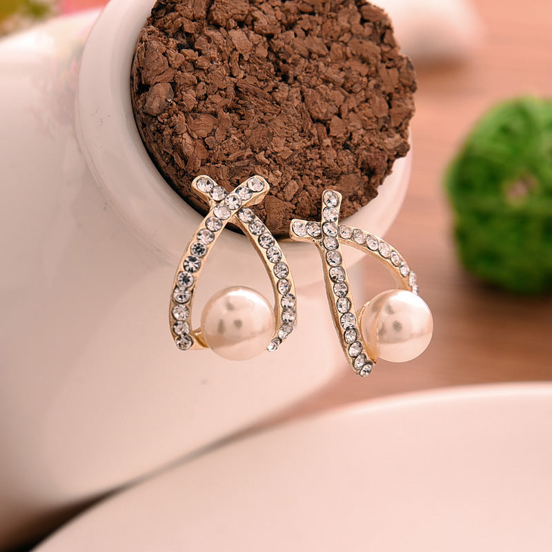 Korean Fashion Pearl Stud Earrings