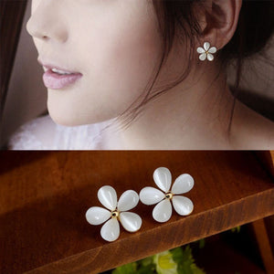 Korean Fashion Pearl Stud Earrings